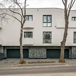Baltivia Haus Ii *